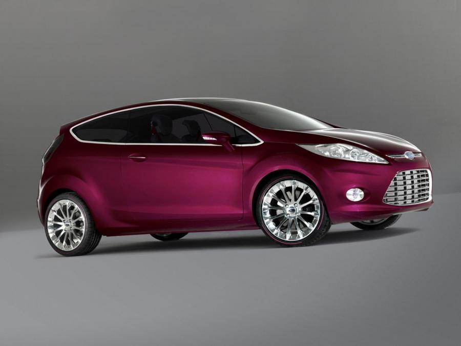  Ford Verve Concept 2007 года  (фото 1 из 37)